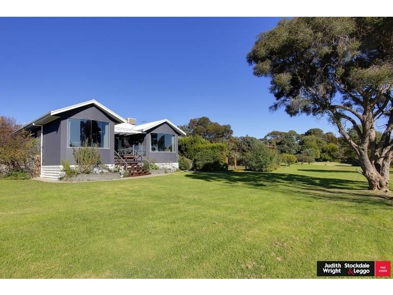 6 Langard Road, Cowes VIC 3922
