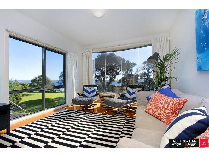 6 Langard Road, Cowes VIC 3922