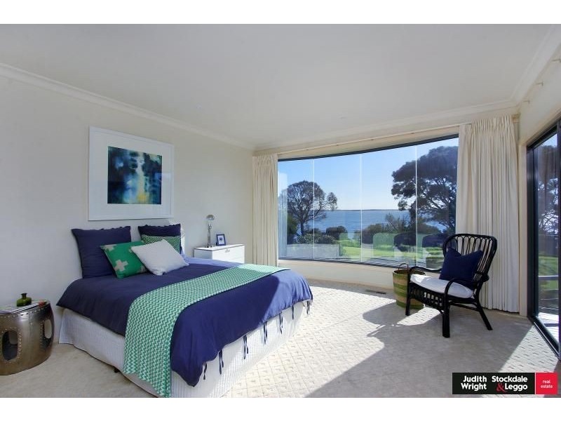6 Langard Road, Cowes VIC 3922