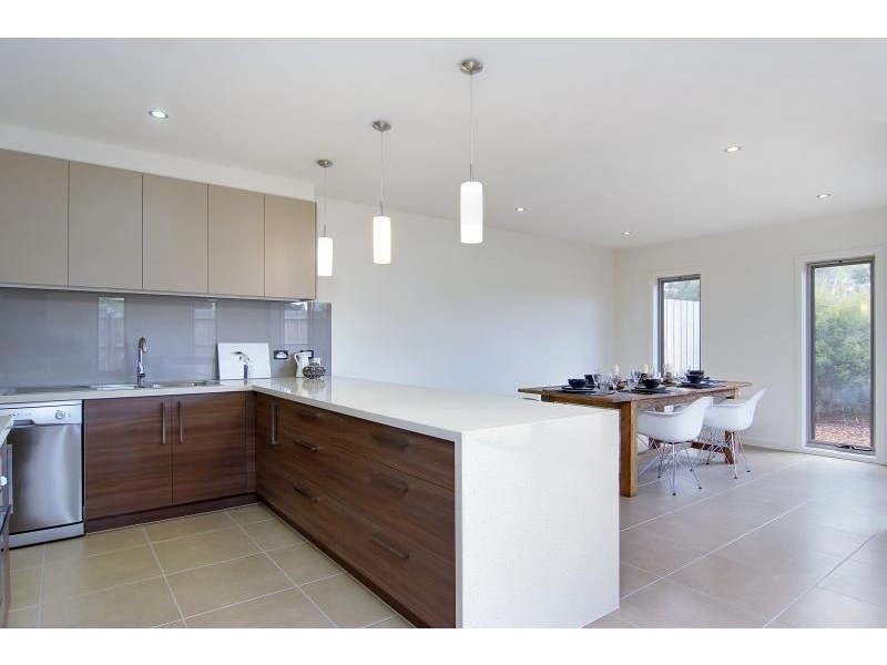 16-18 Settlement Road, Cowes VIC 3922