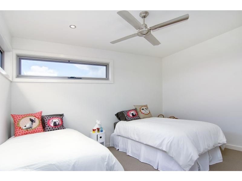 16-18 Settlement Road, Cowes VIC 3922