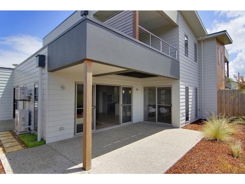 16-18 Settlement Road, Cowes VIC 3922
