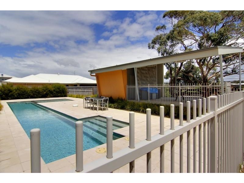 16-18 Settlement Road, Cowes VIC 3922