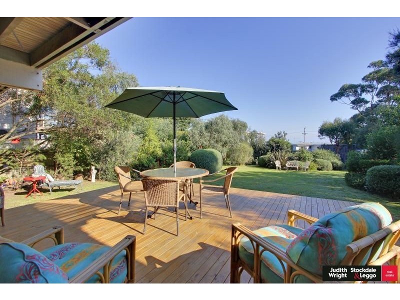 12 Bowcombe Crescent, Ventnor VIC 3922