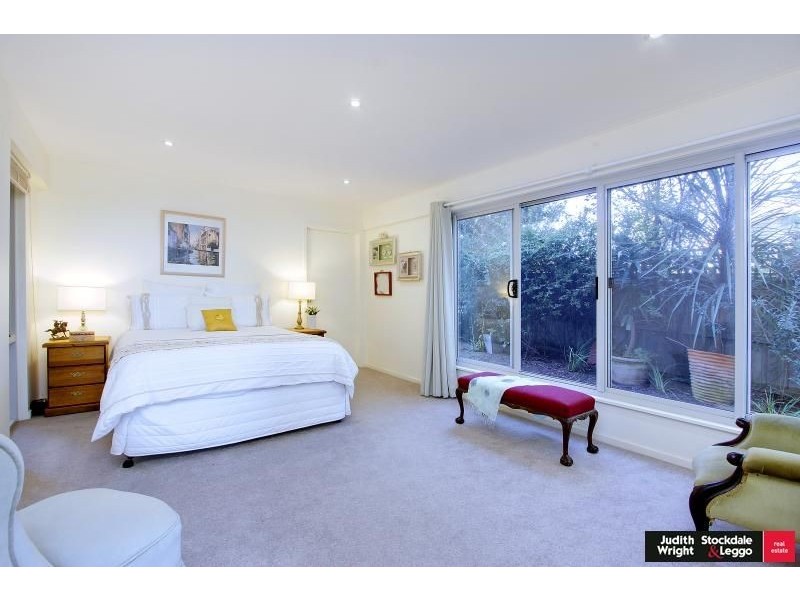 12 Bowcombe Crescent, Ventnor VIC 3922