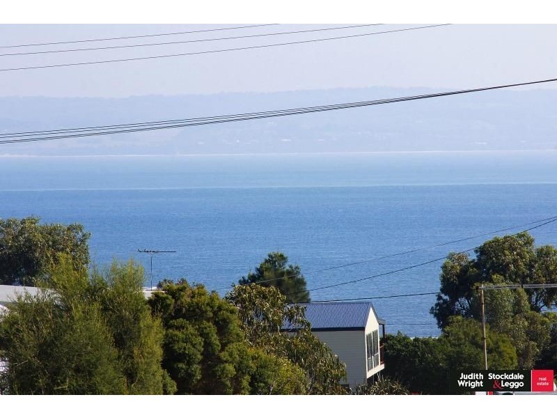 12 Bowcombe Crescent, Ventnor VIC 3922
