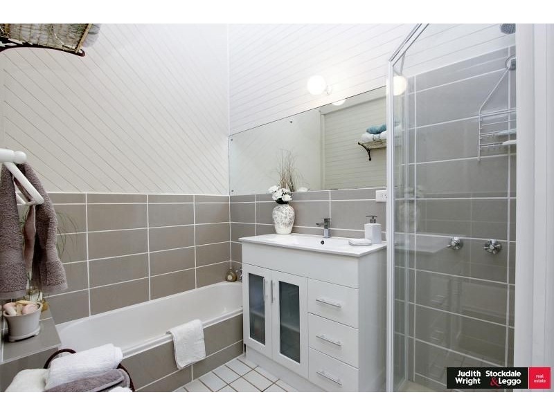 12 Bowcombe Crescent, Ventnor VIC 3922