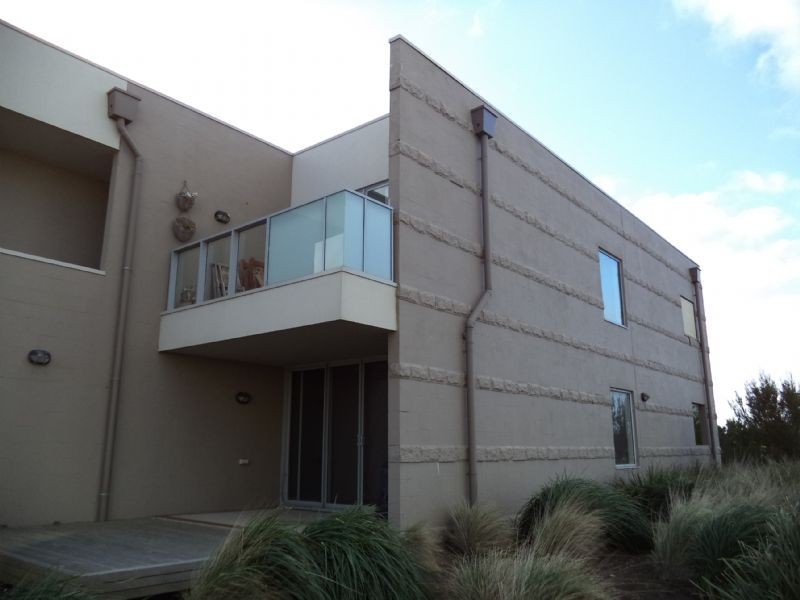 3.9/126 Shetland Heights Road, San Remo VIC 3925