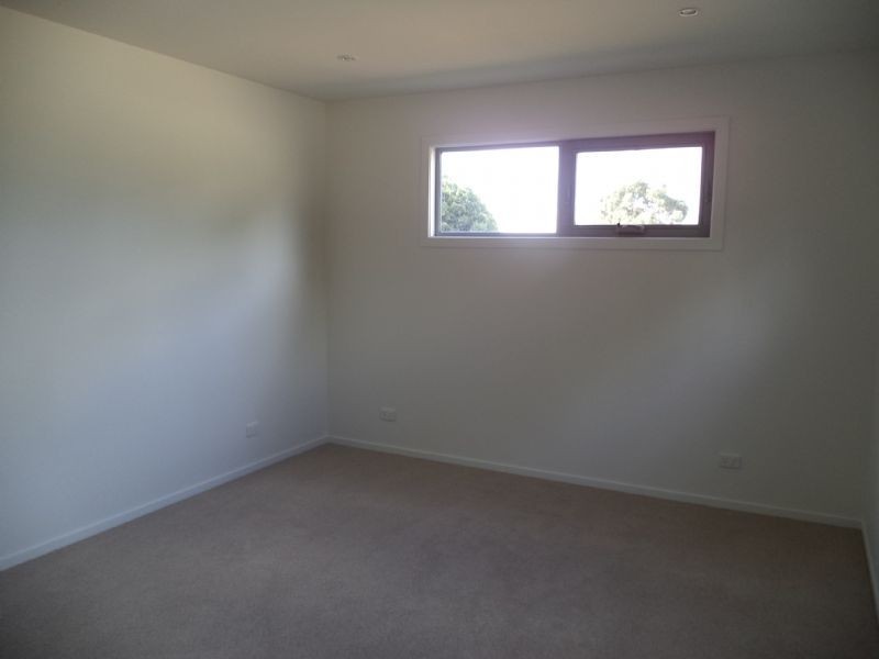 2/201 Thompson Avenue, Cowes VIC 3922