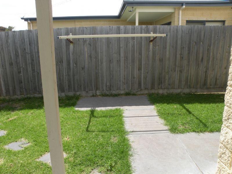 B/2 Hazelwood Drive, San Remo VIC 3925