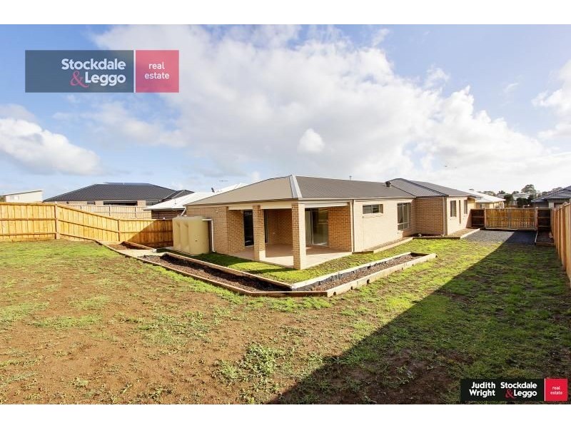 11 Boobook Grove, Cowes VIC 3922