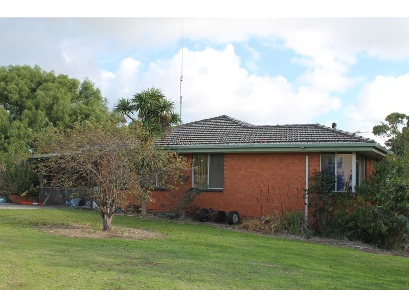 366 Church Street, Cowes VIC 3922