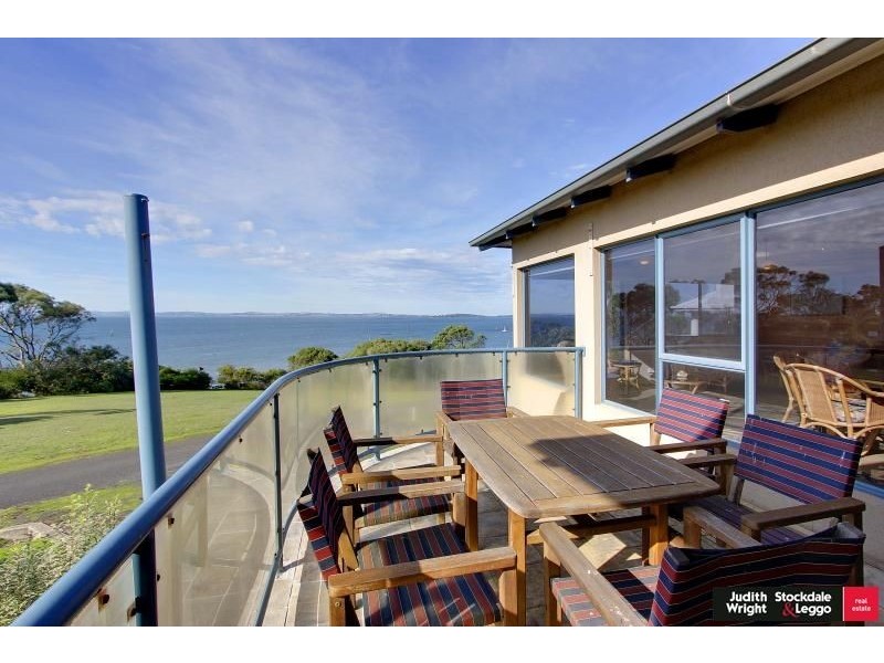 1 Beach Road, Rhyll VIC 3923