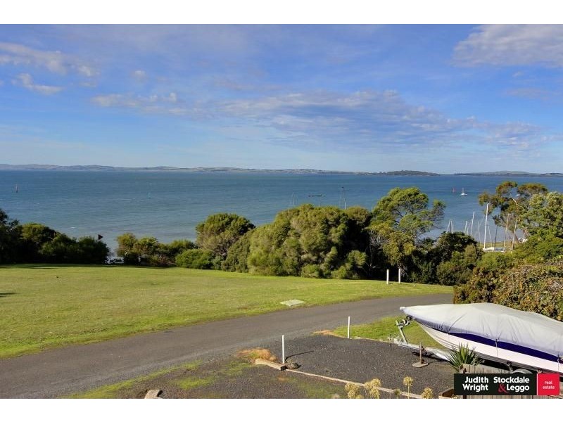 1 Beach Road, Rhyll VIC 3923