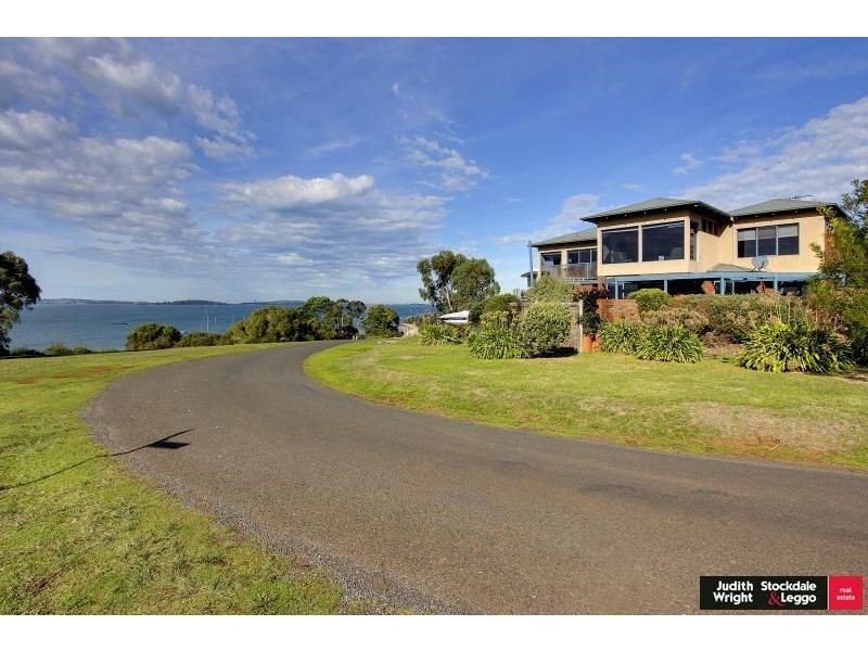 1 Beach Road, Rhyll VIC 3923