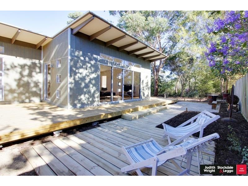 6 Rogan Close, Cowes VIC 3922