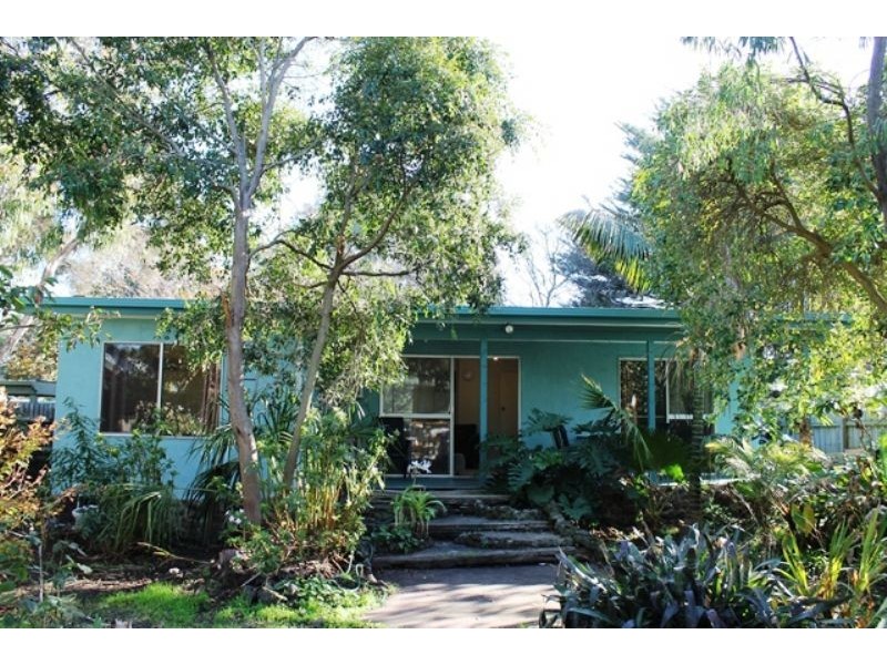 34  Plover Street, Cowes VIC 3922