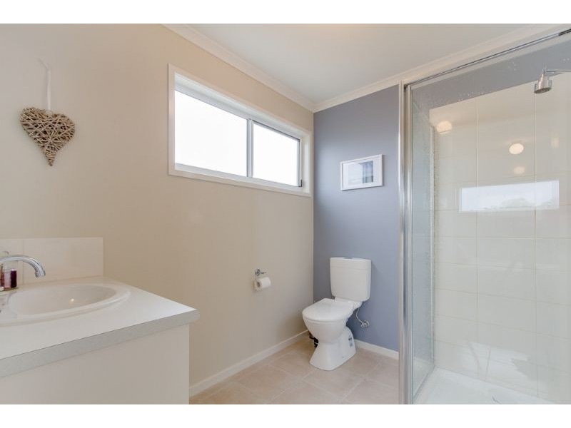 12 Rosella Grove, Cowes VIC 3922