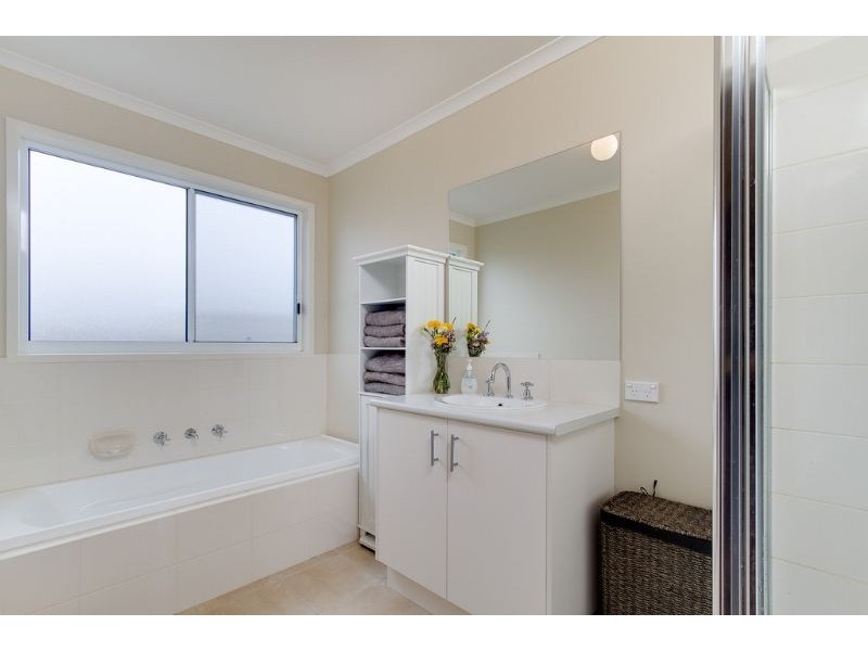 12 Rosella Grove, Cowes VIC 3922