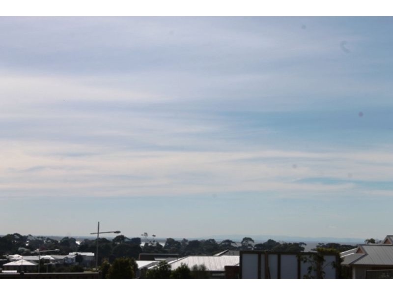 56 Seagrove Way, Cowes VIC 3922