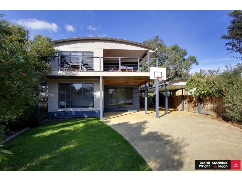 19 Koala Street, Cowes VIC 3922