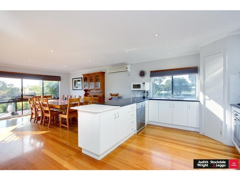 19 Koala Street, Cowes VIC 3922