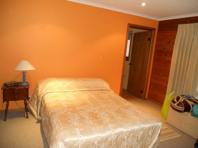 16 Dafydd Street, Cowes VIC 3922