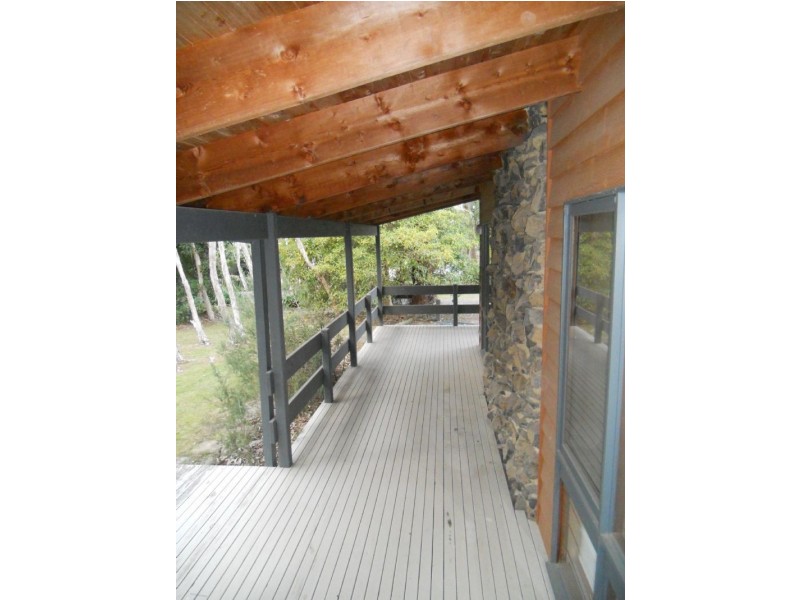 16 Dafydd Street, Cowes VIC 3922