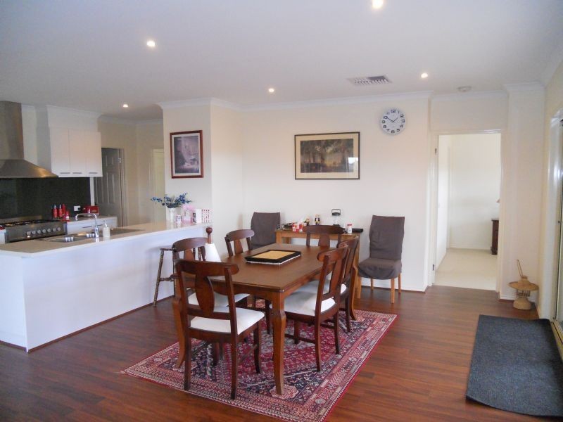 5 Waldorf Road, Cowes VIC 3922