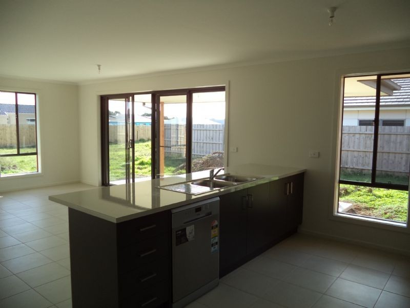 46 Boardwalk Boulevard, Cowes VIC 3922