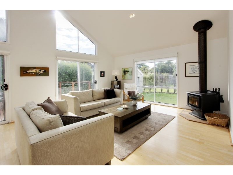 8 Silvergull Court, Silverleaves VIC 3922