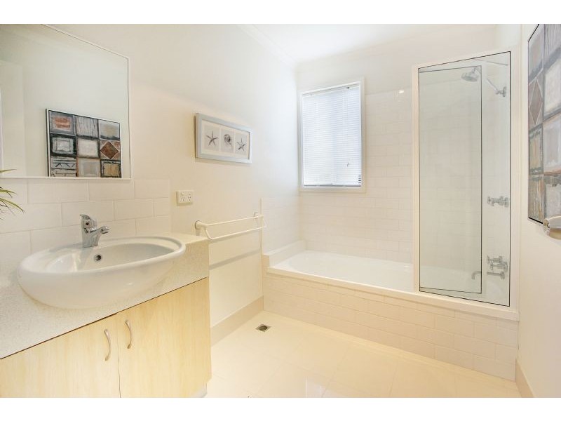 8 Silvergull Court, Silverleaves VIC 3922