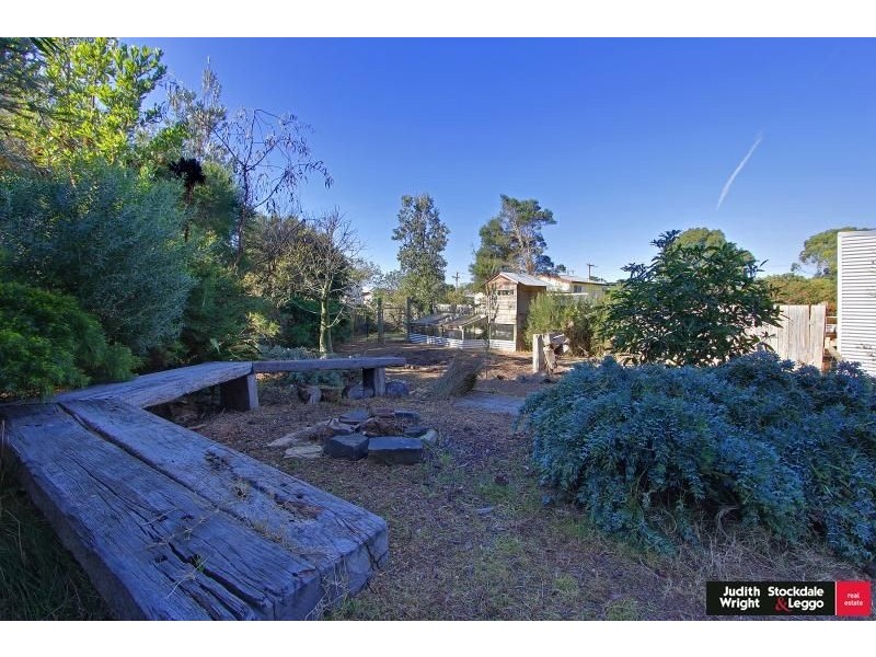 1 Sun Court, Sunset Strip VIC 3922