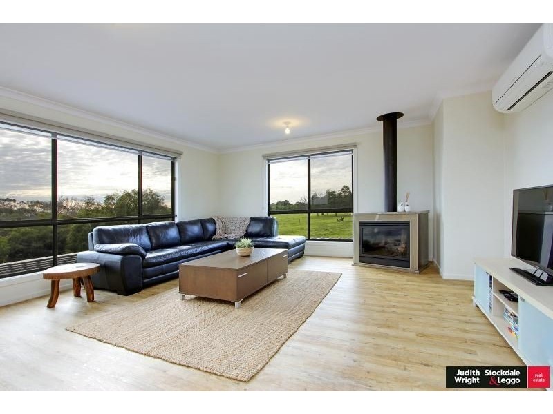 6 Possum Place, Cowes VIC 3922