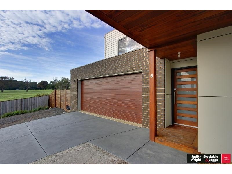 6 Possum Place, Cowes VIC 3922