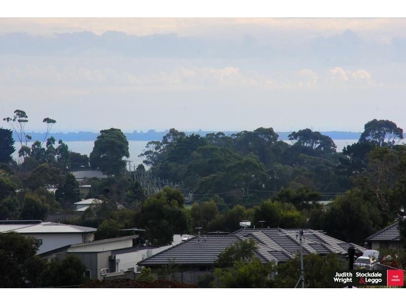 6 Possum Place, Cowes VIC 3922