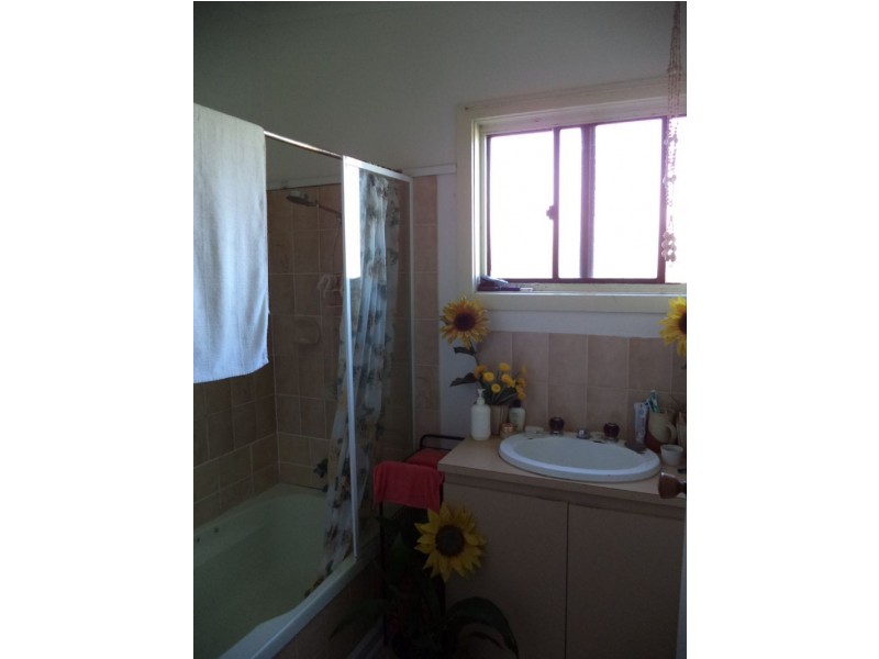 8 Gemma Street, Sunderland Bay VIC 3922