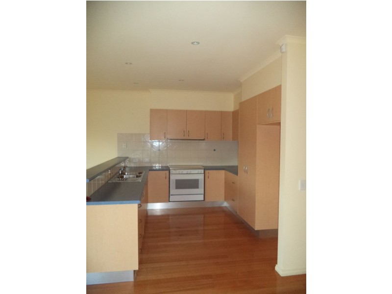 7 Hakea Court, Cowes VIC 3922