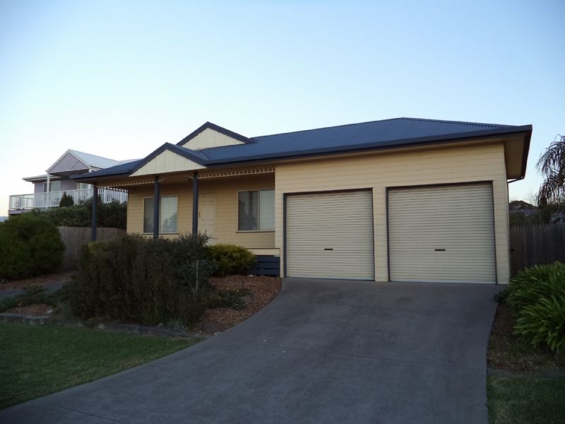 7 Hakea Court, Cowes VIC 3922