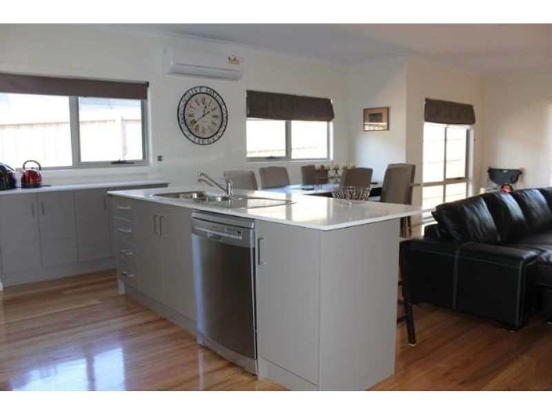 37 Phillip Island Road, Sunset Strip VIC 3922