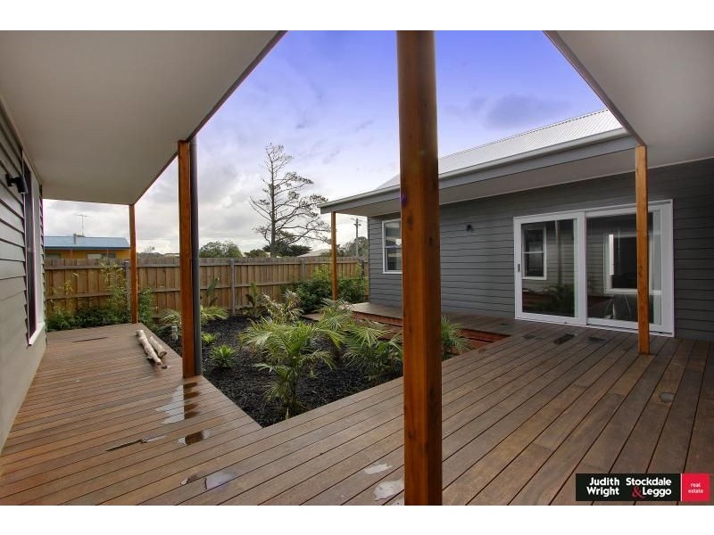 29 Tolley Ave, Surf Beach VIC 3922