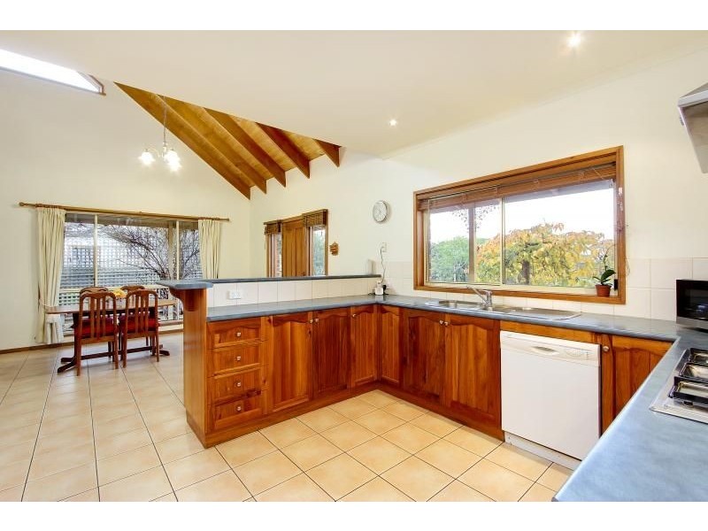 8 Chale Court, Silverleaves VIC 3922