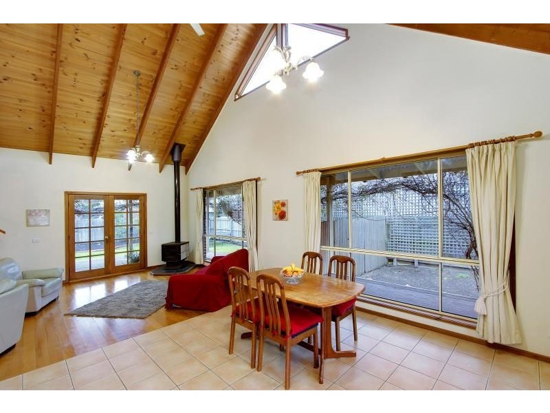 8 Chale Court, Silverleaves VIC 3922