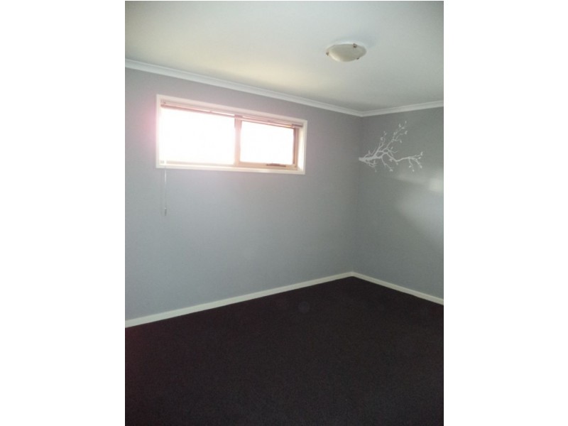 1/8 Malcalm Avenue, Surf Beach VIC 3922