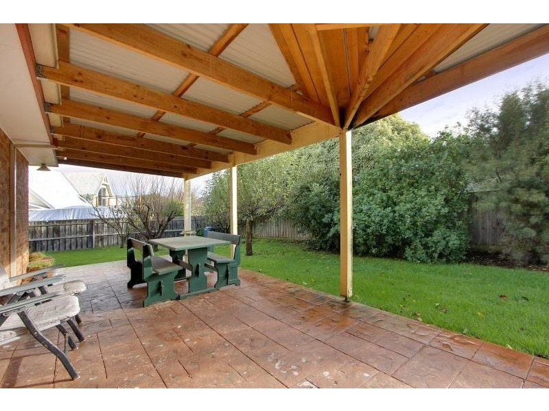 26 Wyndham Avenue, Cowes VIC 3922