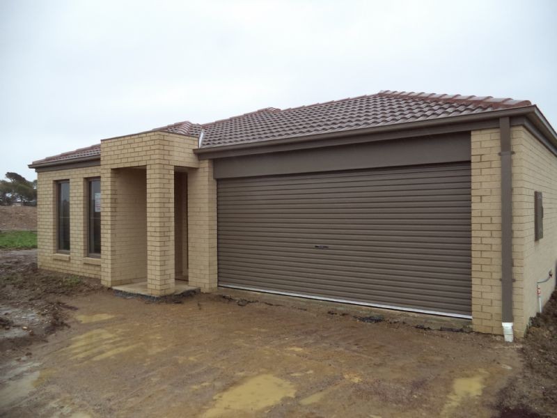 56 Grampian Boulevard, Cowes VIC 3922