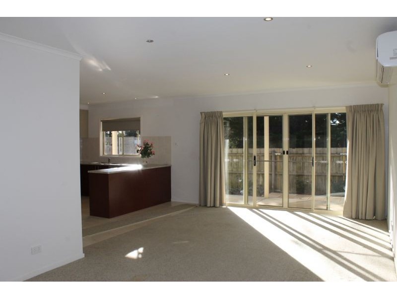 2/28 Grandview Grove, Cowes VIC 3922