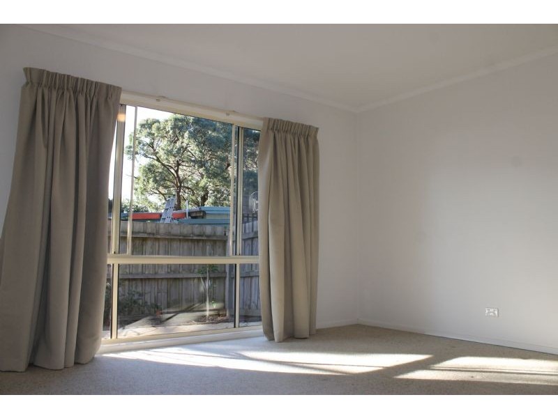 2/28 Grandview Grove, Cowes VIC 3922