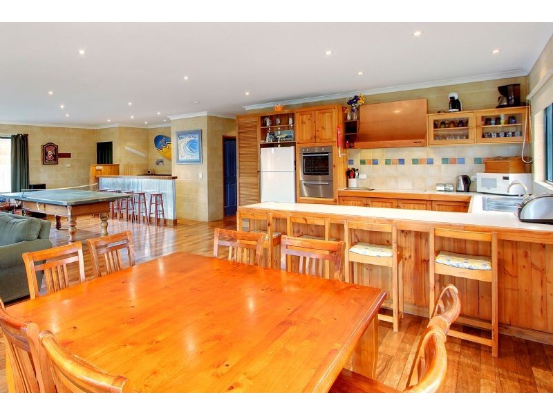 8 Tolley Ave, Surf Beach VIC 3922