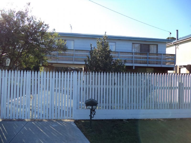 36 Phillip Street, Cowes VIC 3922